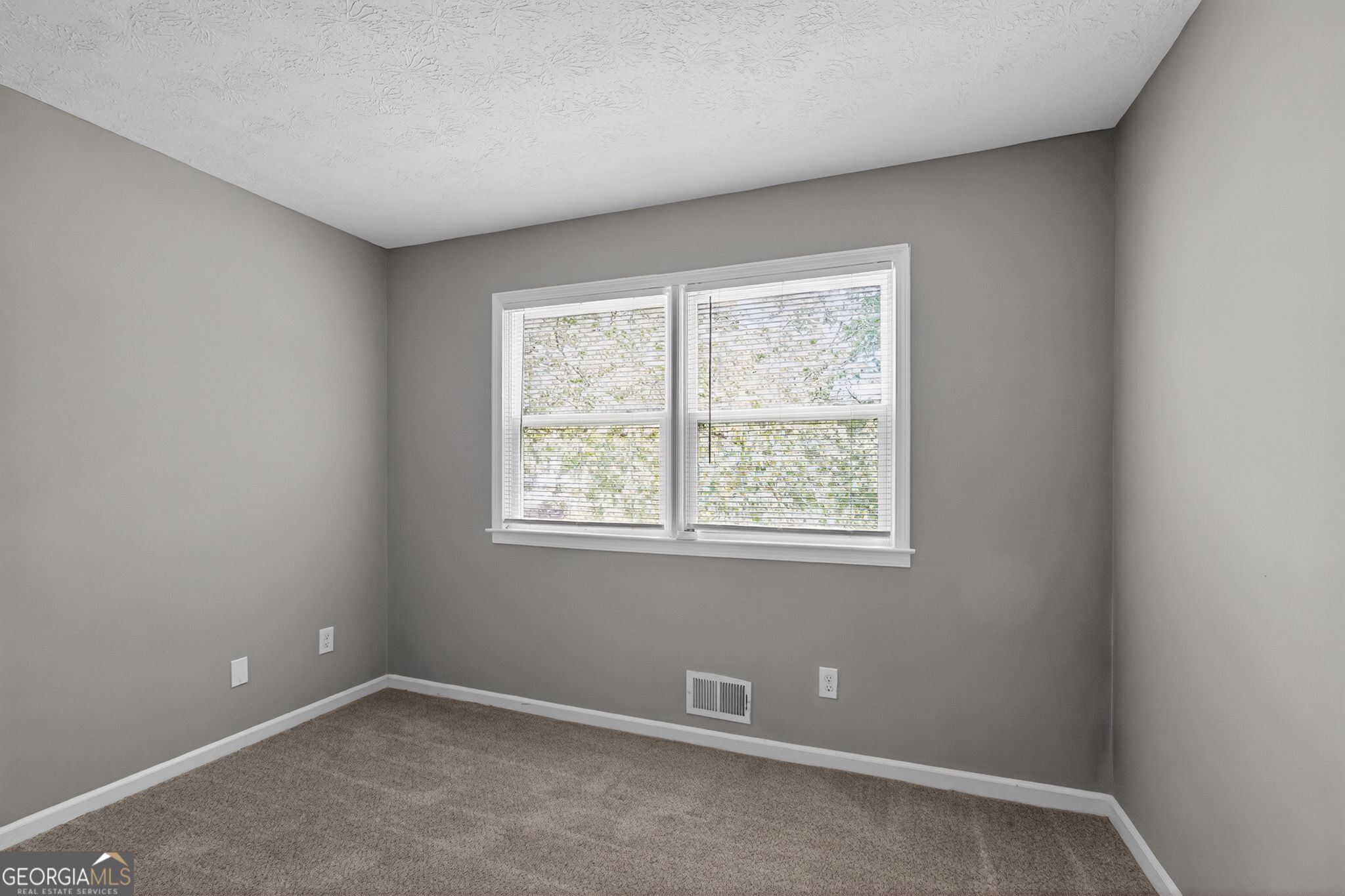 523 Barbashela Circle Stone Mountain GA 30088