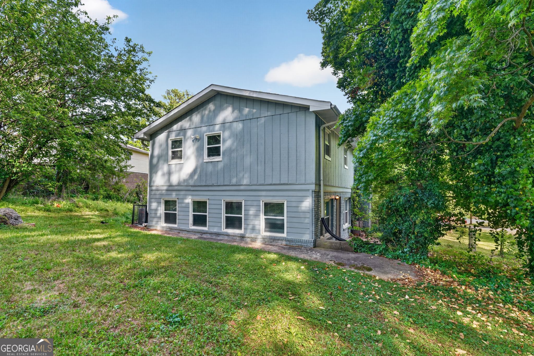 523 Barbashela Circle Stone Mountain GA 30088