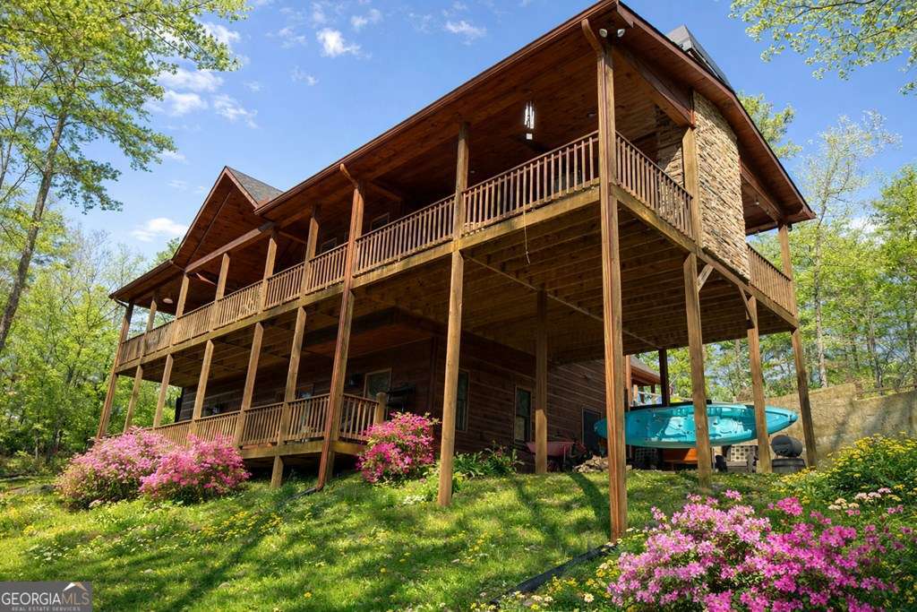 740 Highland Gap Mineral Bluff GA 30559