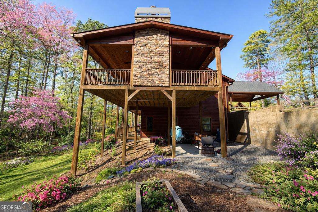 740 Highland Gap Mineral Bluff GA 30559