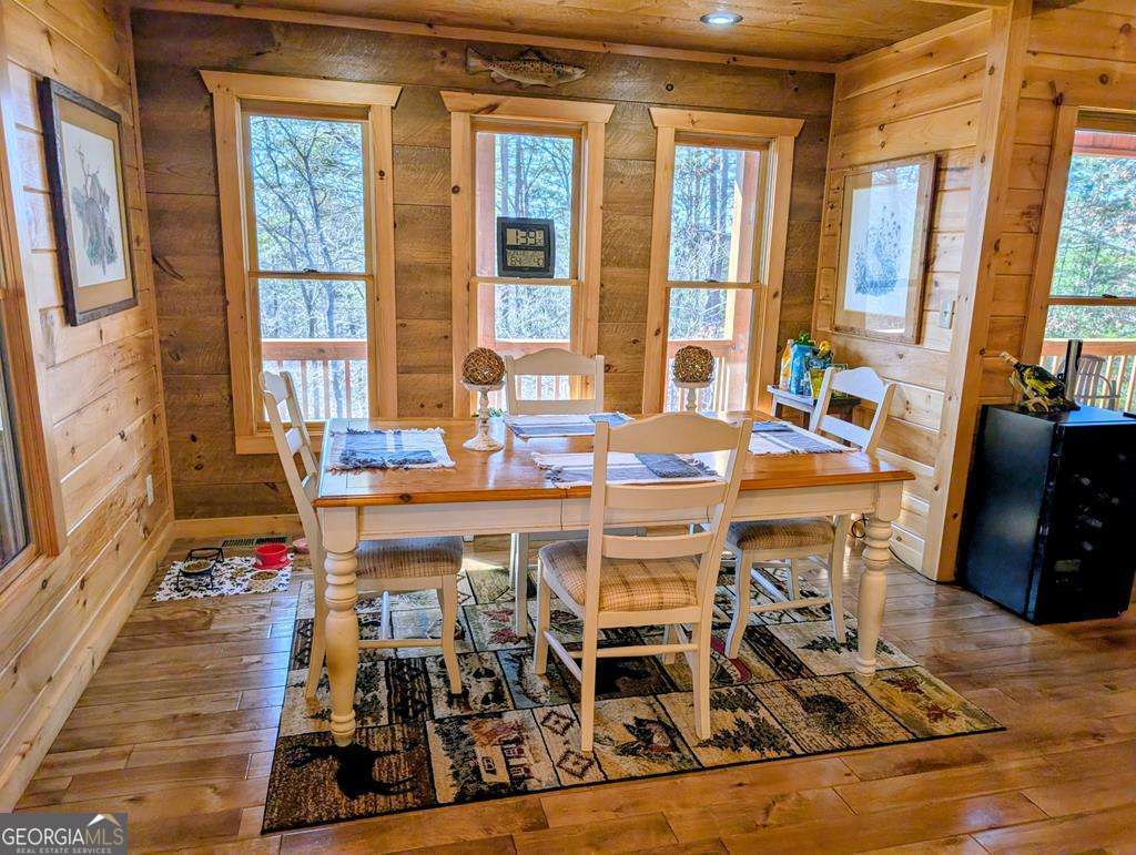 740 Highland Gap Mineral Bluff GA 30559