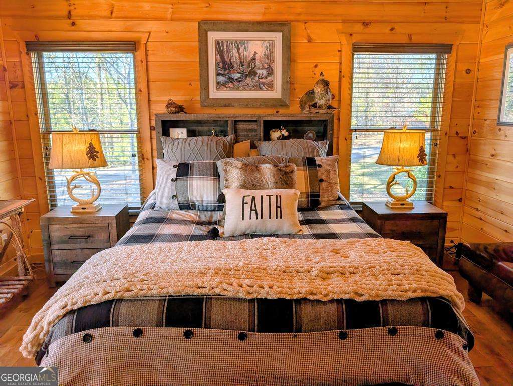 740 Highland Gap Mineral Bluff GA 30559
