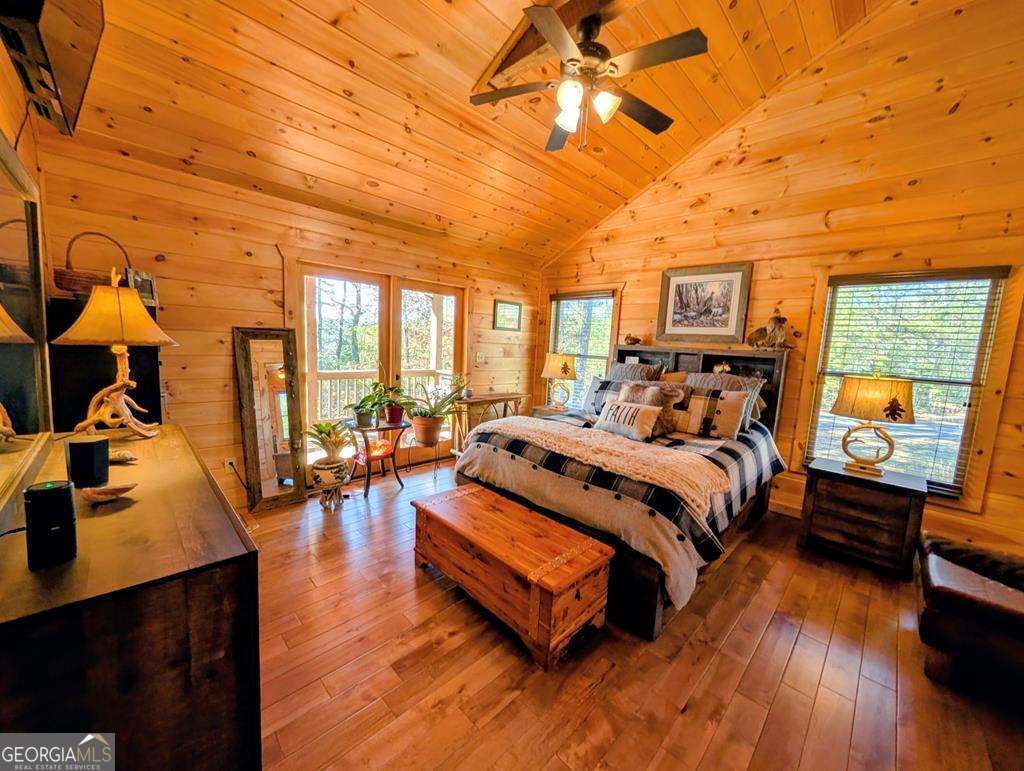 740 Highland Gap Mineral Bluff GA 30559