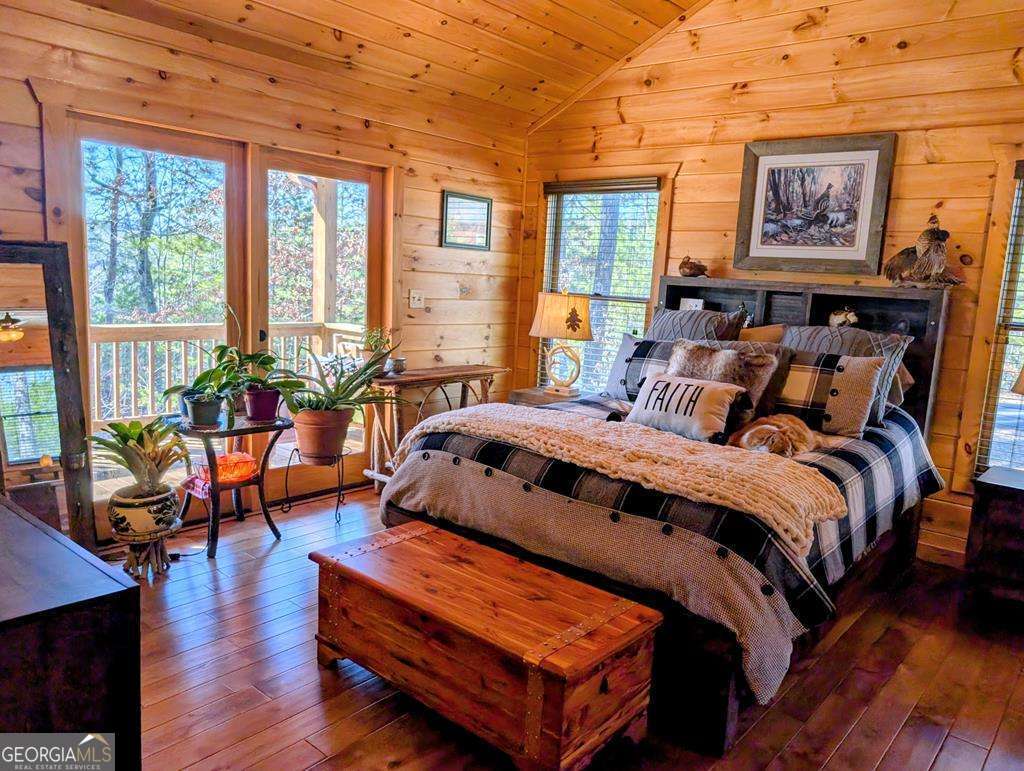 740 Highland Gap Mineral Bluff GA 30559