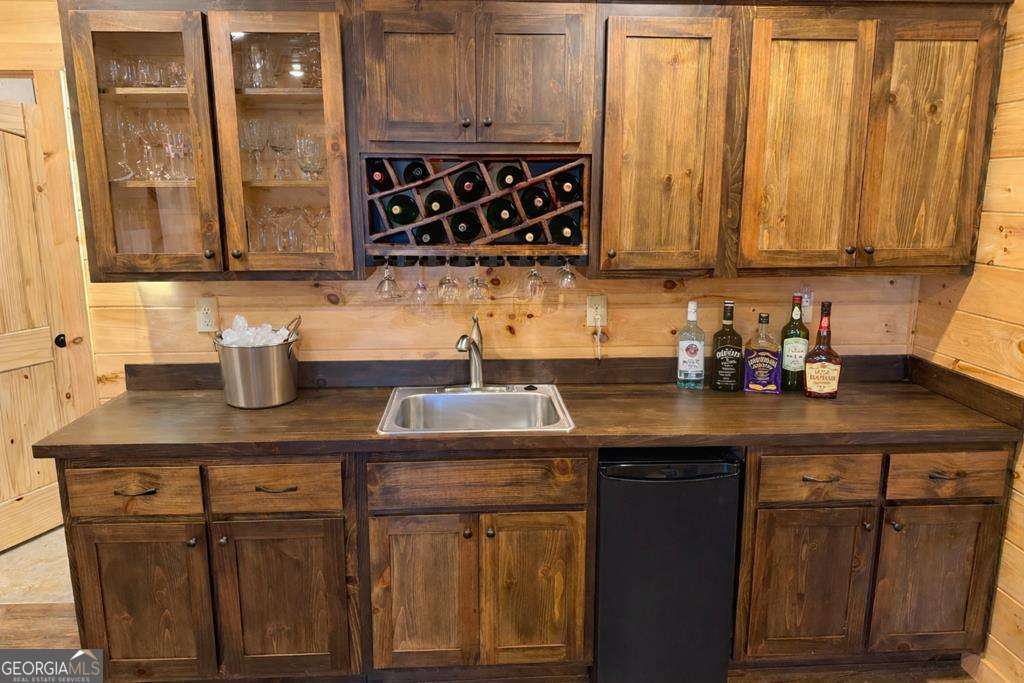 740 Highland Gap Mineral Bluff GA 30559