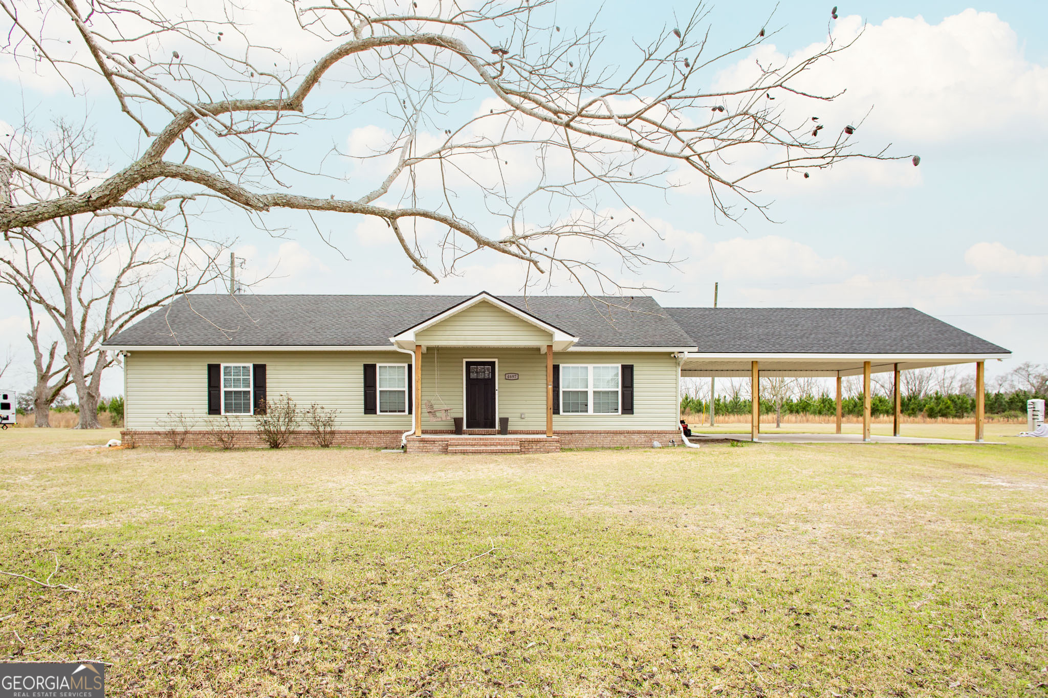 4697 Effie Sweat Lane Waycross GA 31503