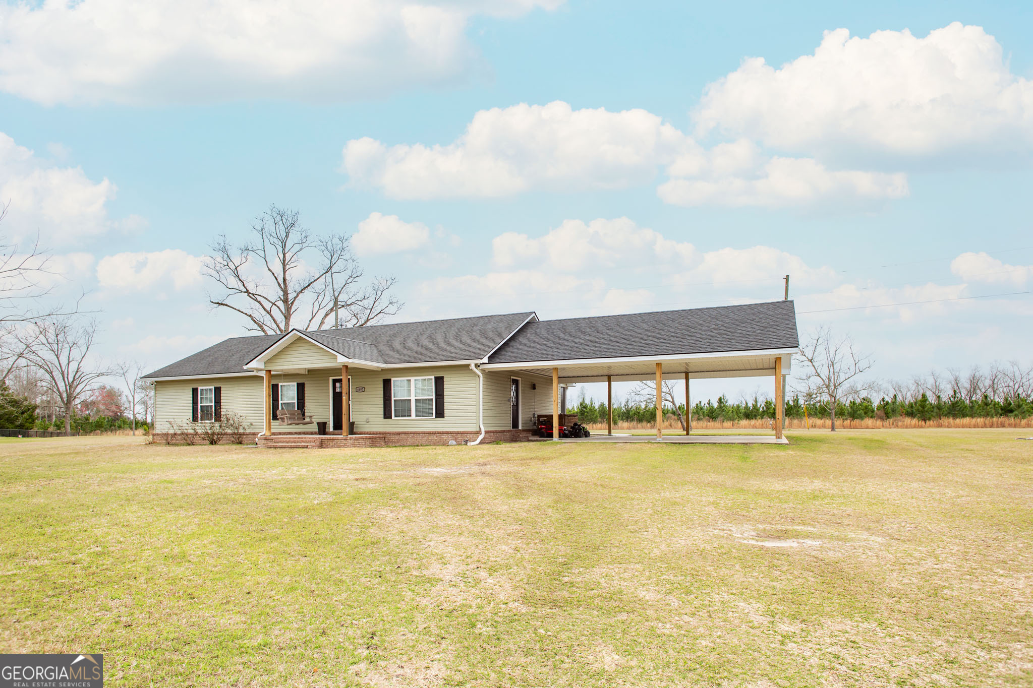 4697 Effie Sweat Lane Waycross GA 31503