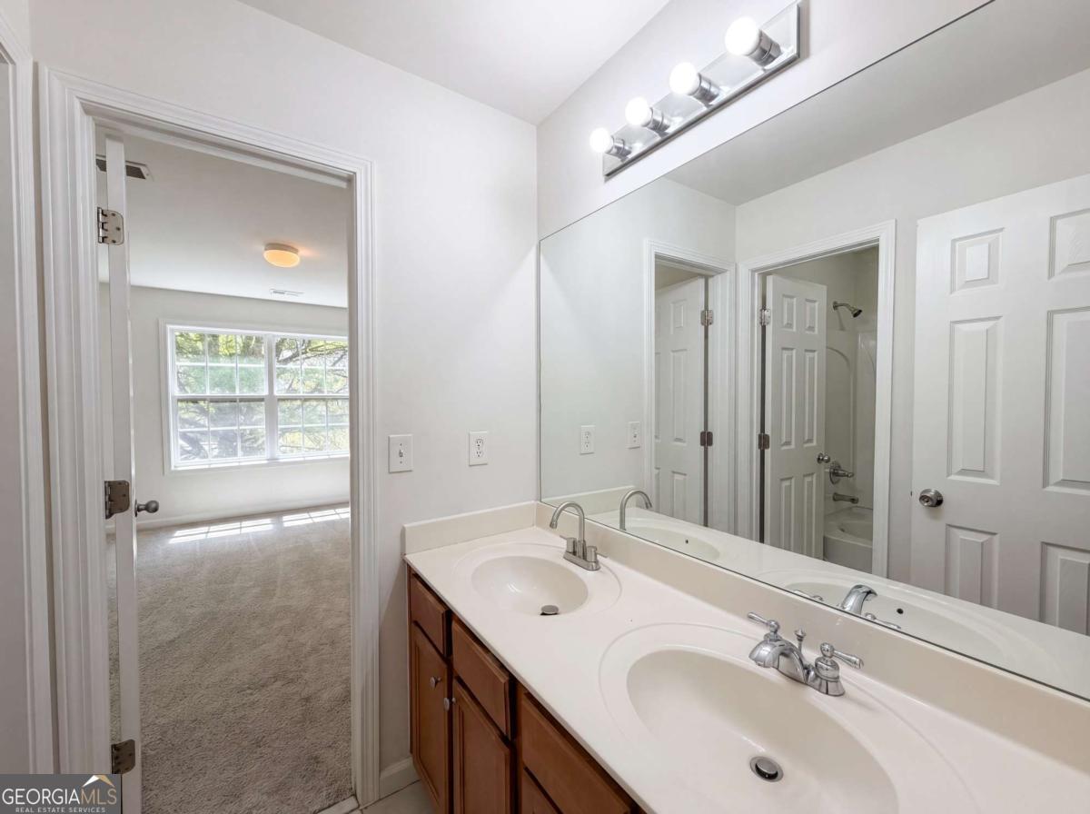 520 Lullaby Court Fayetteville GA 30214