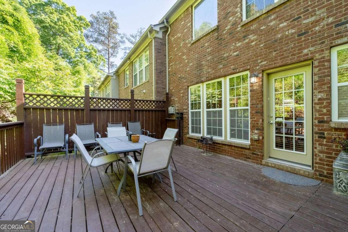 2852 Overlook Court NE Atlanta GA 30324