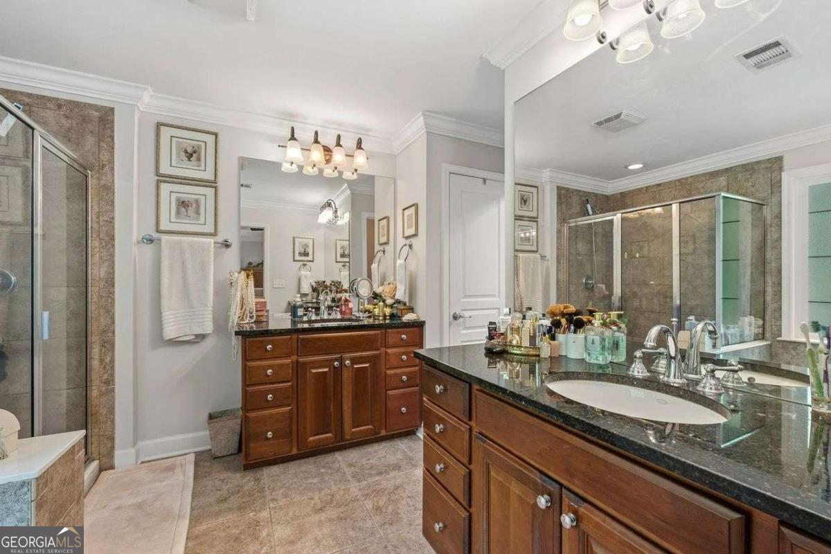 2852 Overlook Court NE Atlanta GA 30324