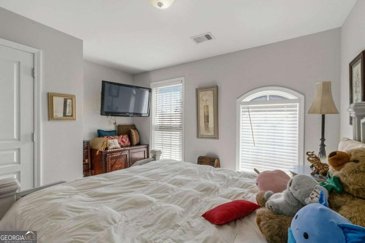 2852 Overlook Court NE Atlanta GA 30324