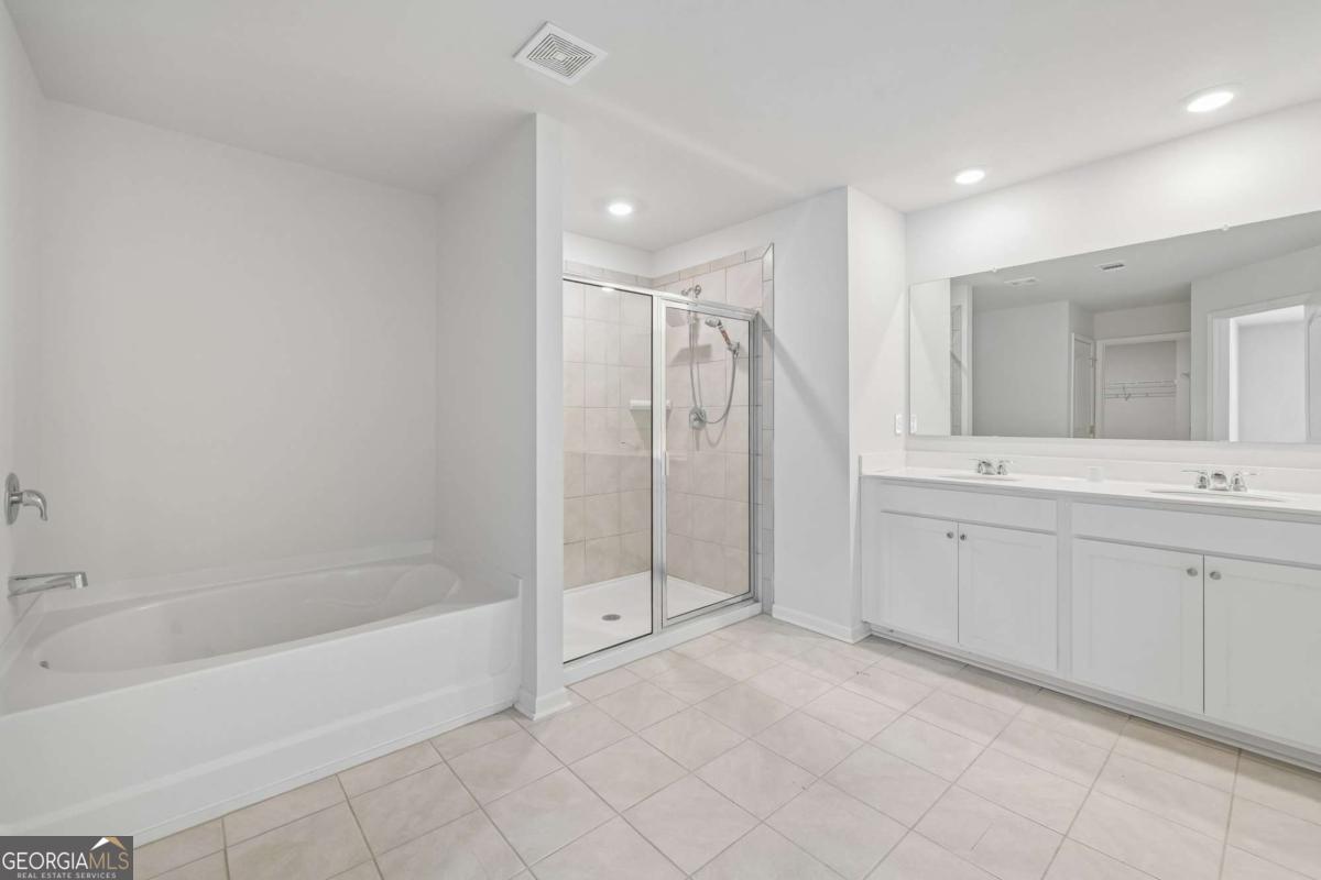 2715 Poppy Court Buford GA 30518