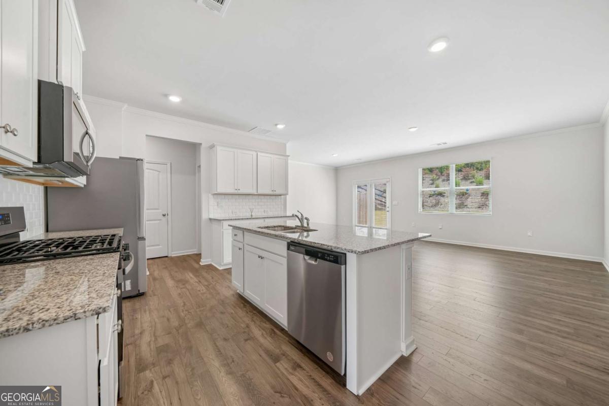 2715 Poppy Court Buford GA 30518