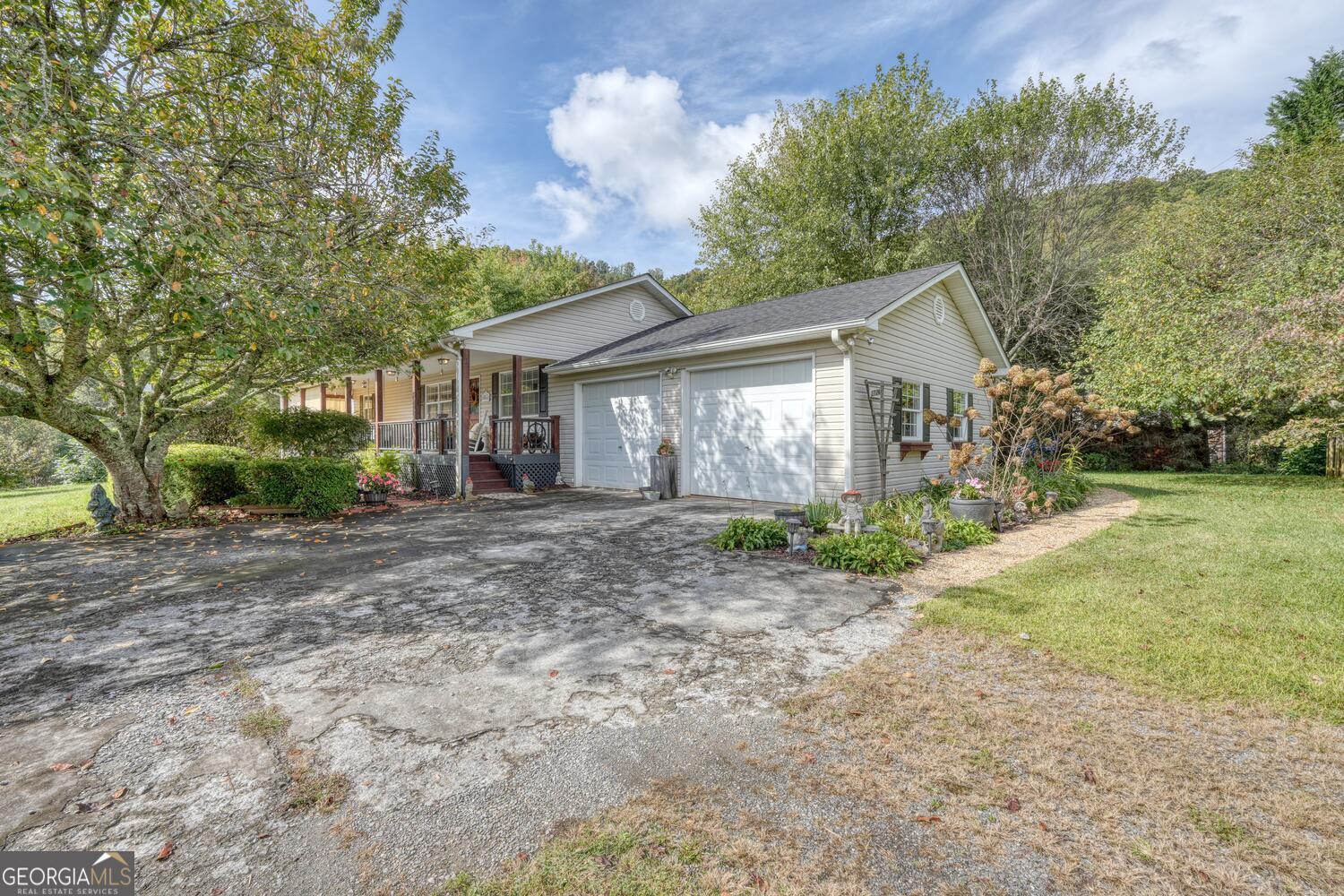 2726 Deer Run Drive Hiawassee GA 30546