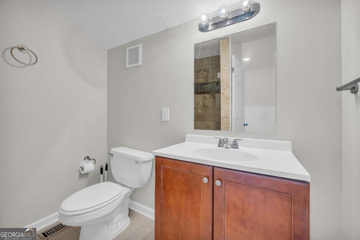 1370 Eaglecreek Trail Cumming GA 30041