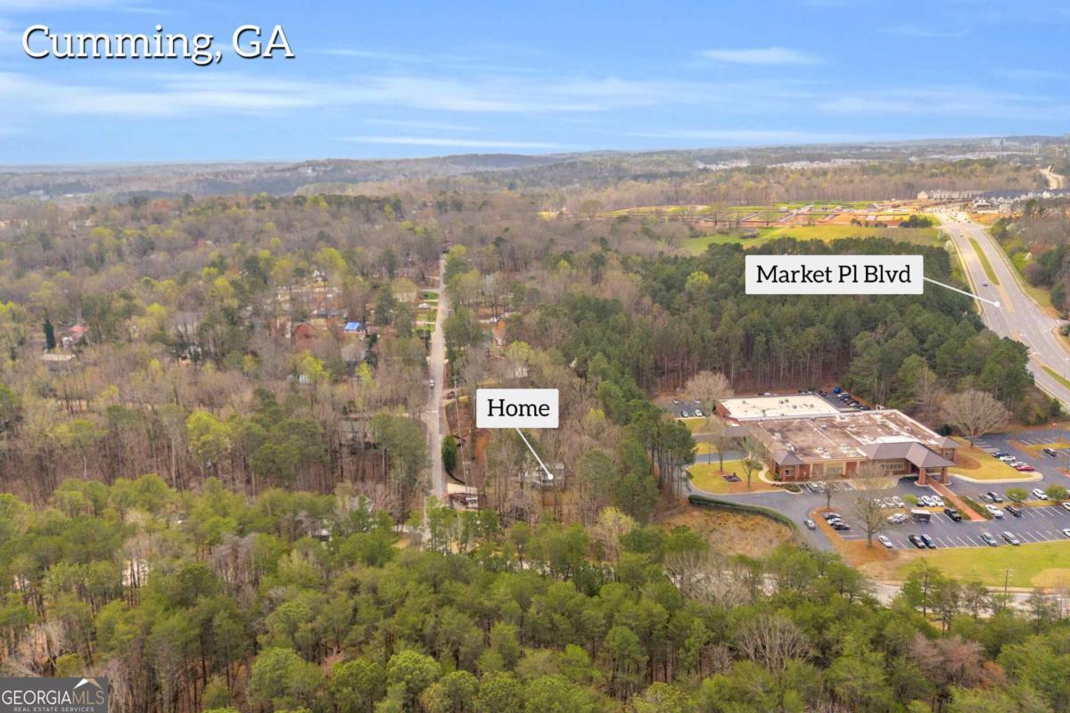 1370 Eaglecreek Trail Cumming GA 30041