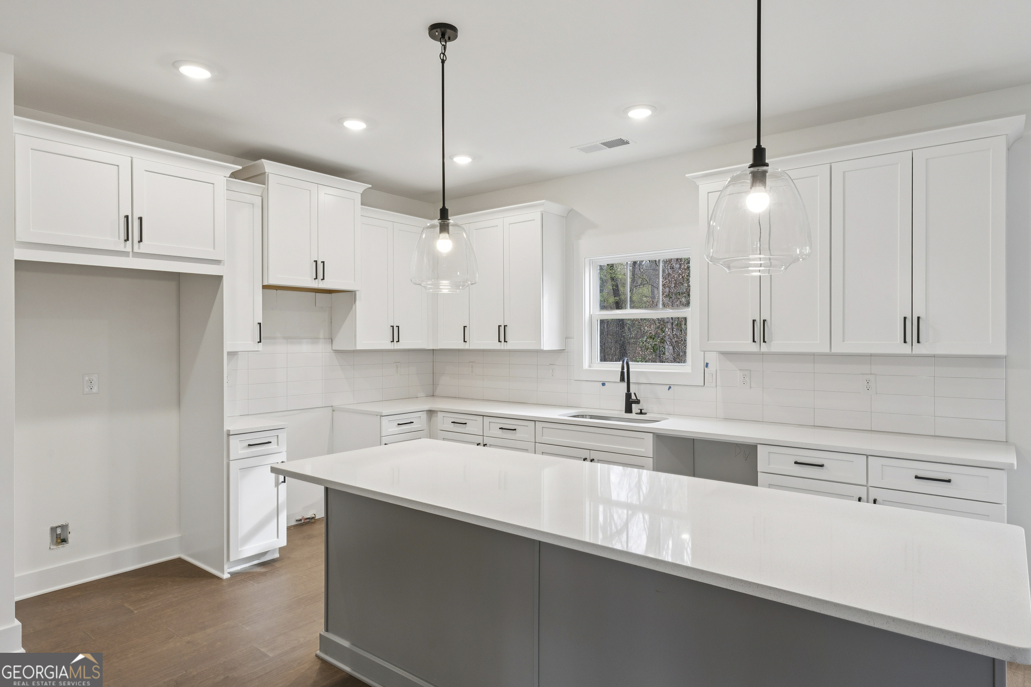 2645 Mills Bend Decatur GA 30034