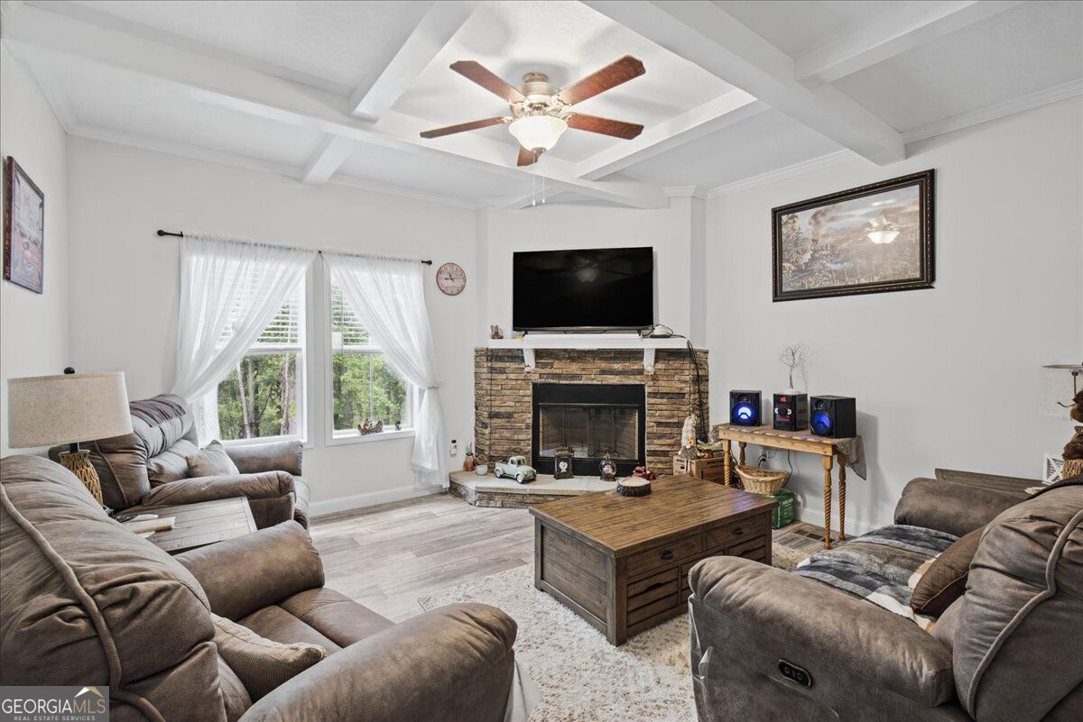 63 Hardin Bridge Road SW Kingston GA 30145