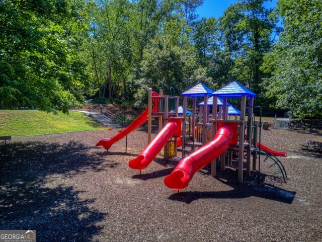 1265 Beacon Hill Crossing Alpharetta GA 30005