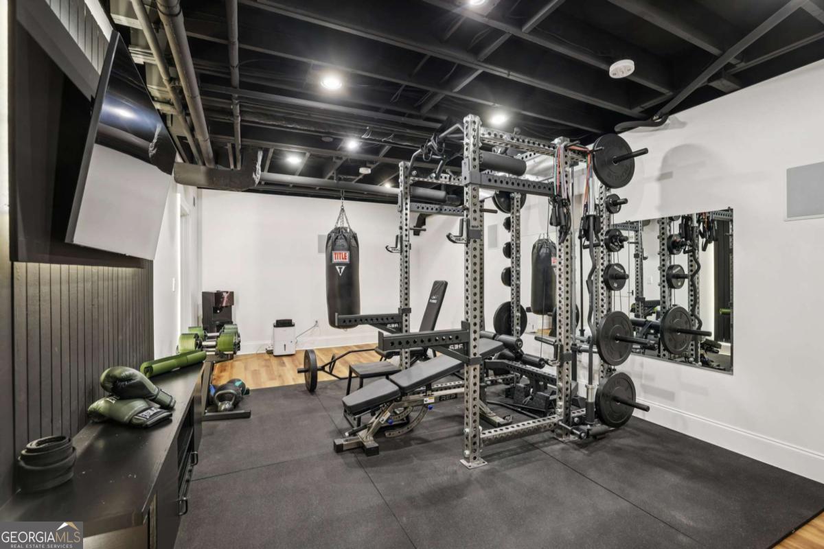 8025 River Circle Sandy Springs GA 30350