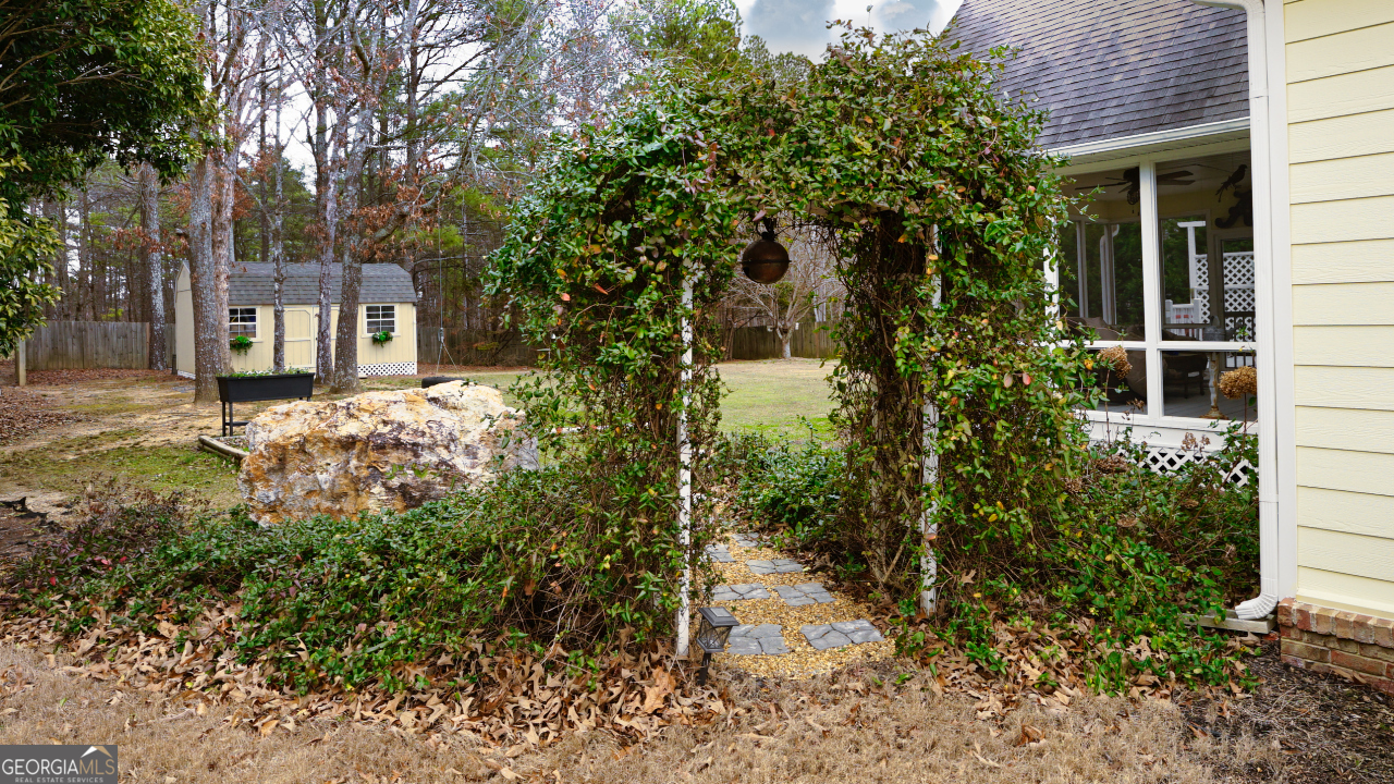 19 Golden Eagle Drive Adairsville GA 30103