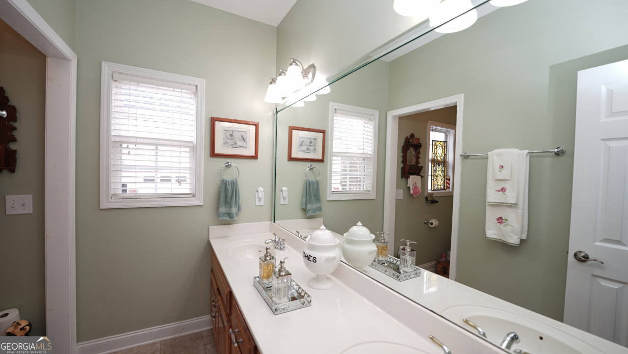 19 Golden Eagle Drive Adairsville GA 30103
