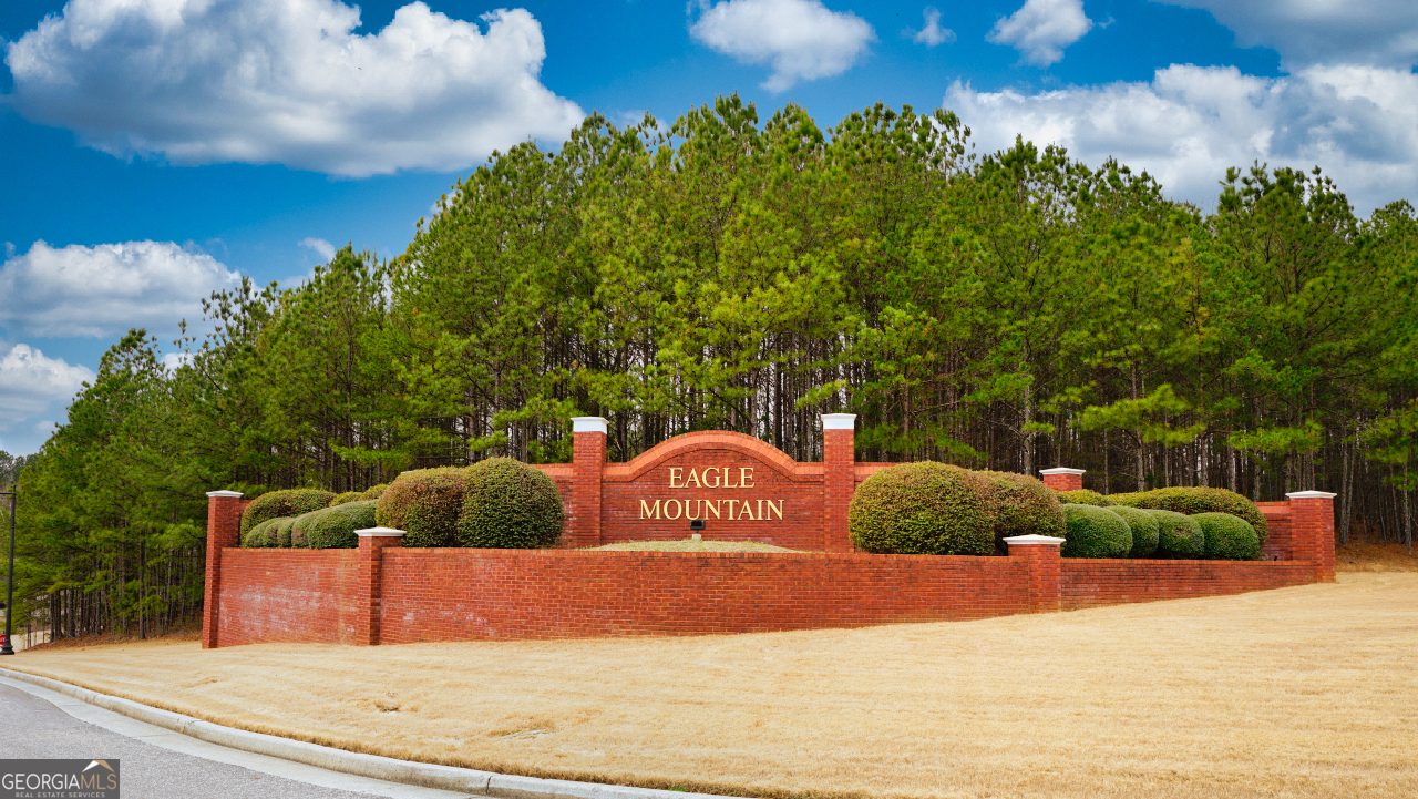 19 Golden Eagle Drive Adairsville GA 30103