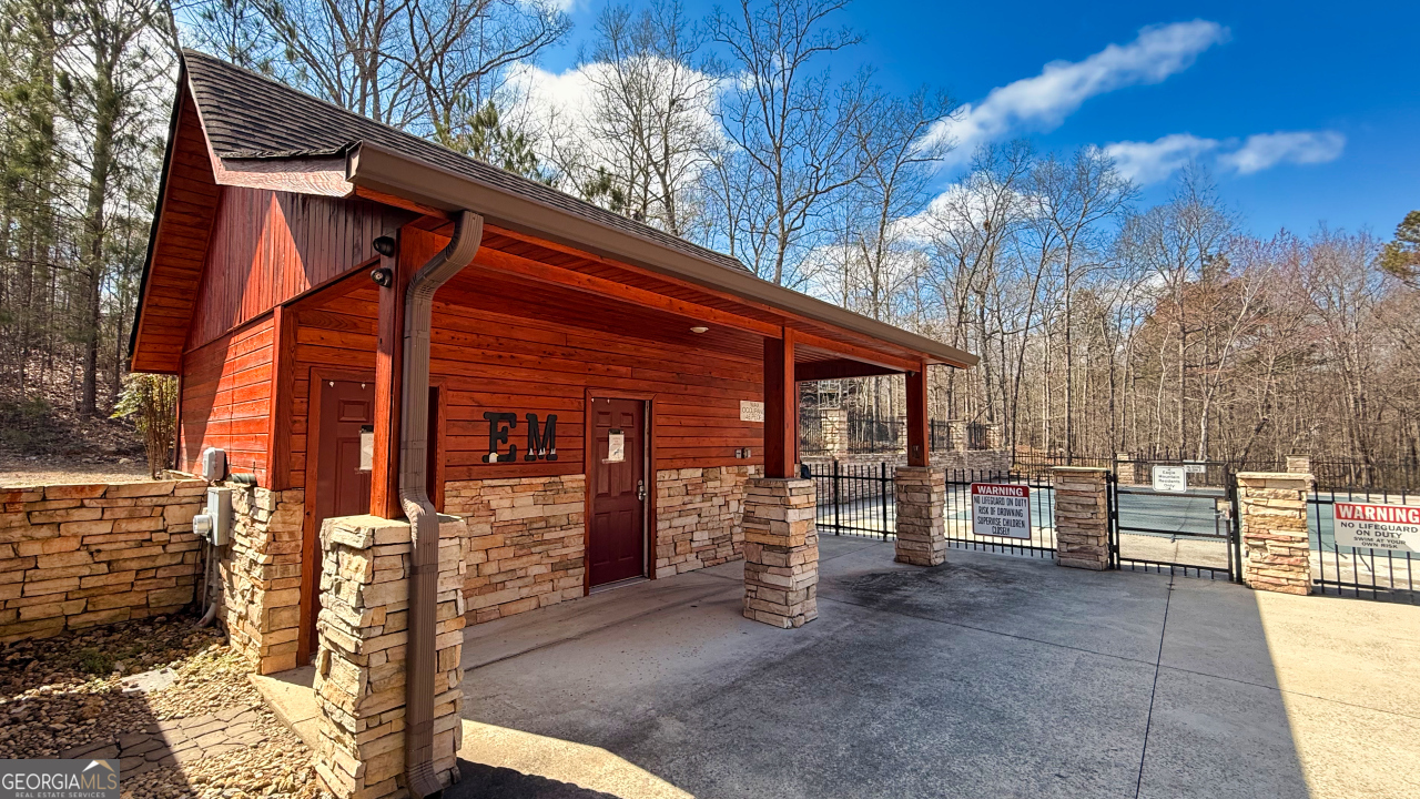 19 Golden Eagle Drive Adairsville GA 30103