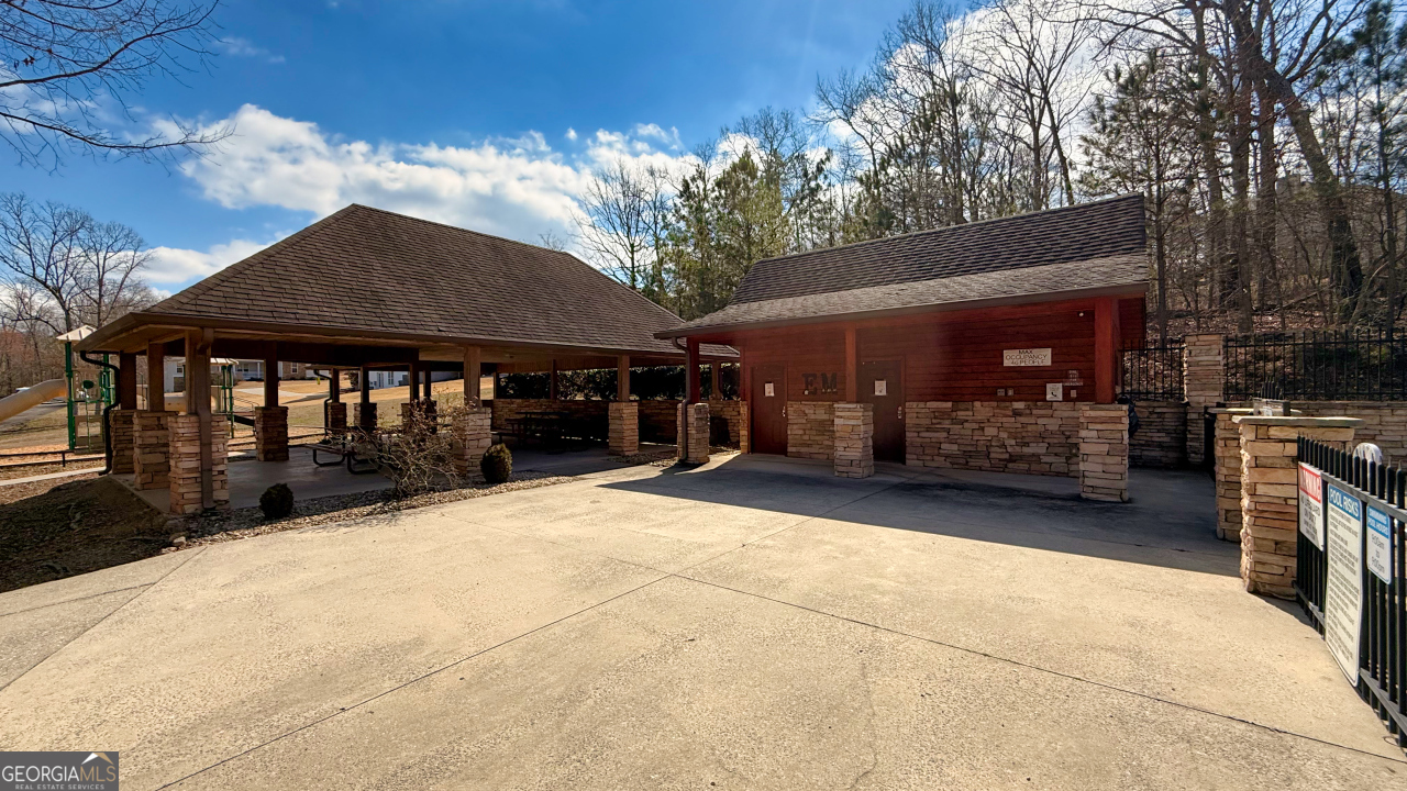 19 Golden Eagle Drive Adairsville GA 30103