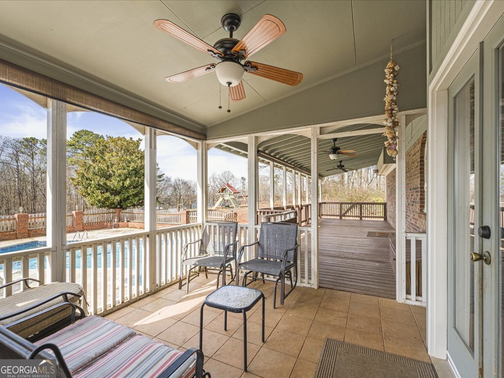 652 Mccready Drive Dallas GA 30157