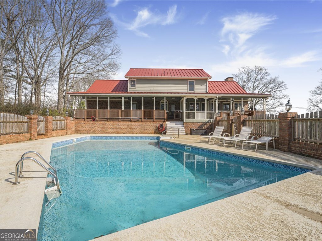 652 Mccready Drive Dallas GA 30157