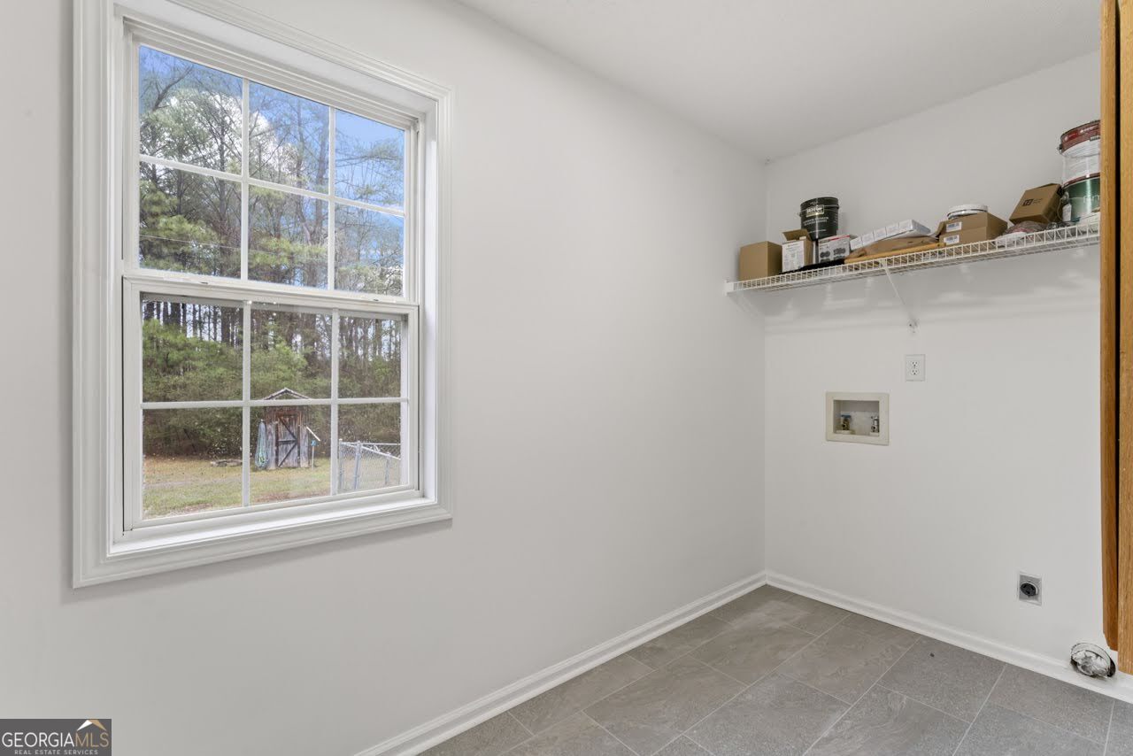 2093 Highway 36 E Milner GA 30257