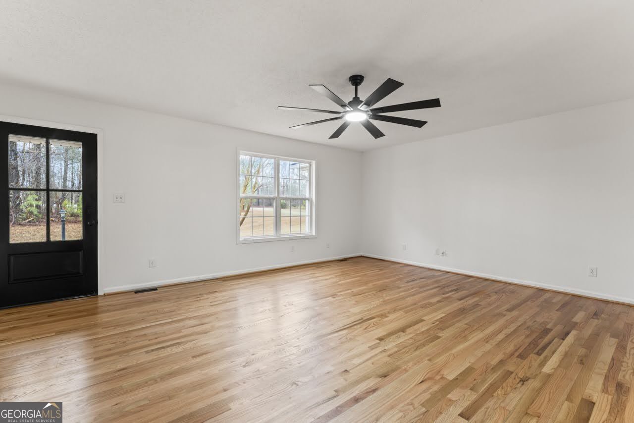 2093 Highway 36 E Milner GA 30257