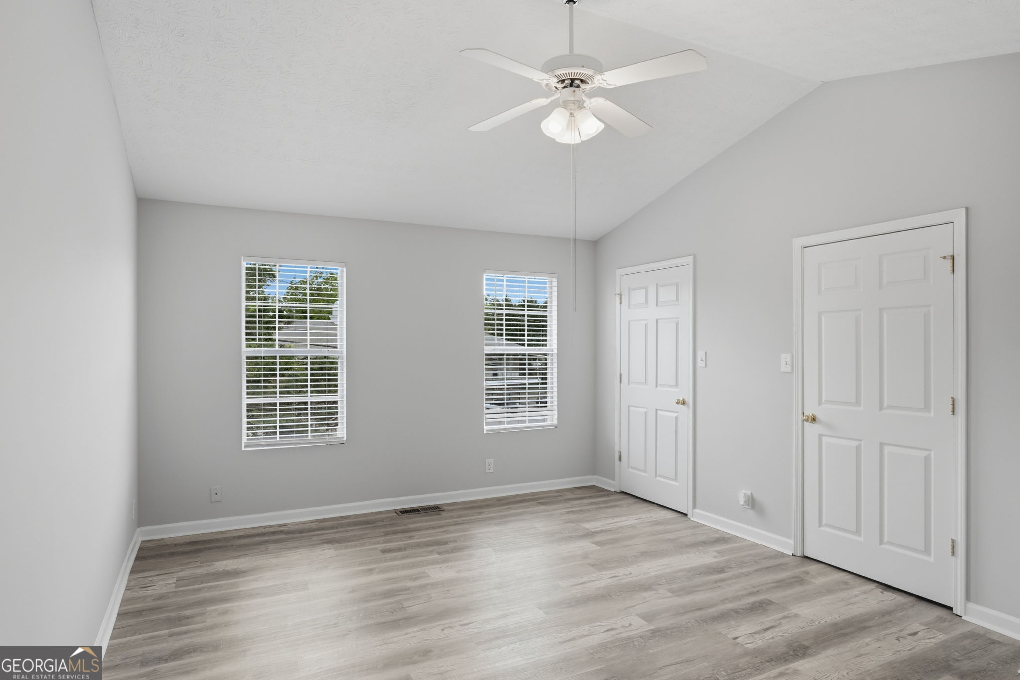 4210 Oakwood Road Oakwood GA 30566