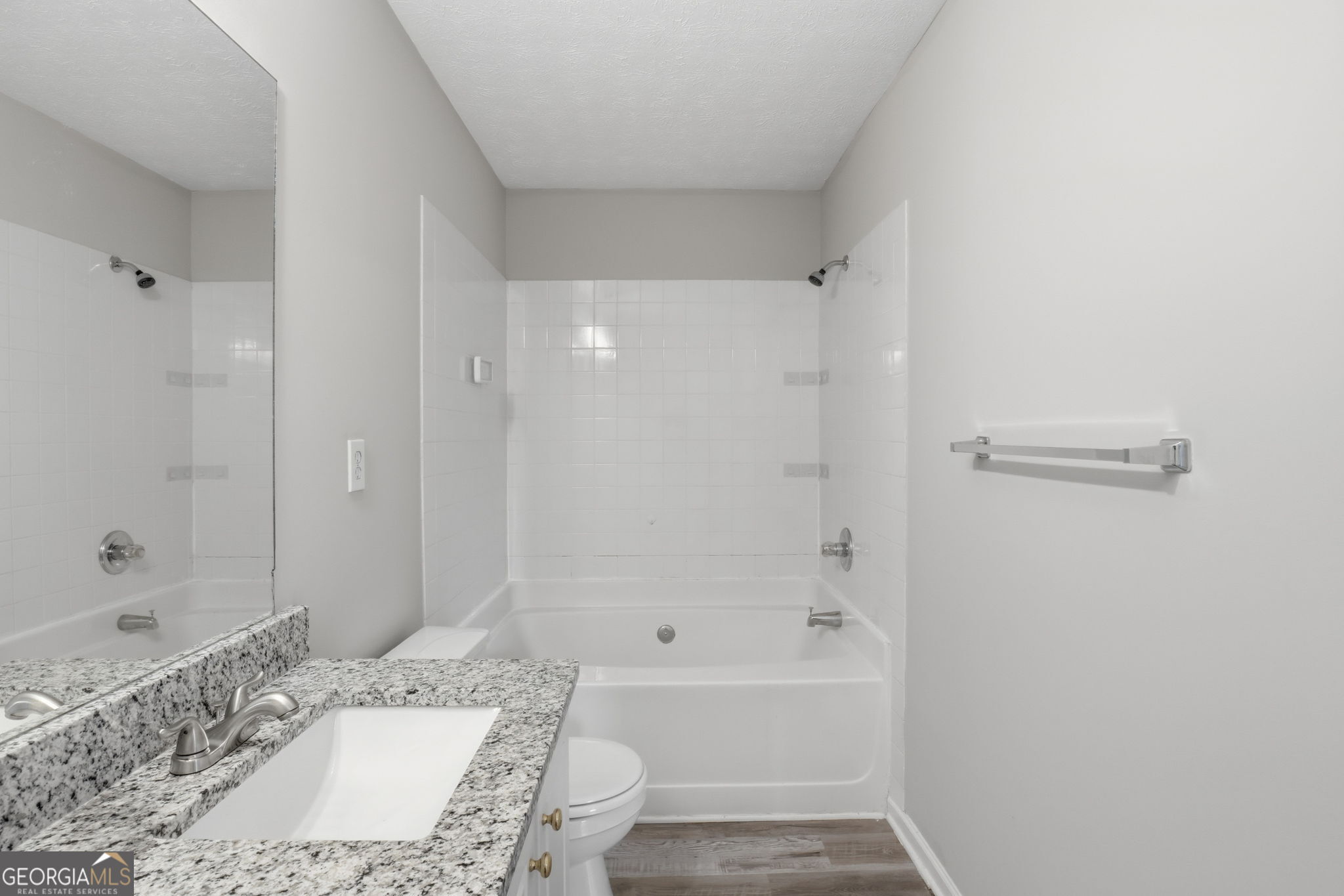 4210 Oakwood Road Oakwood GA 30566