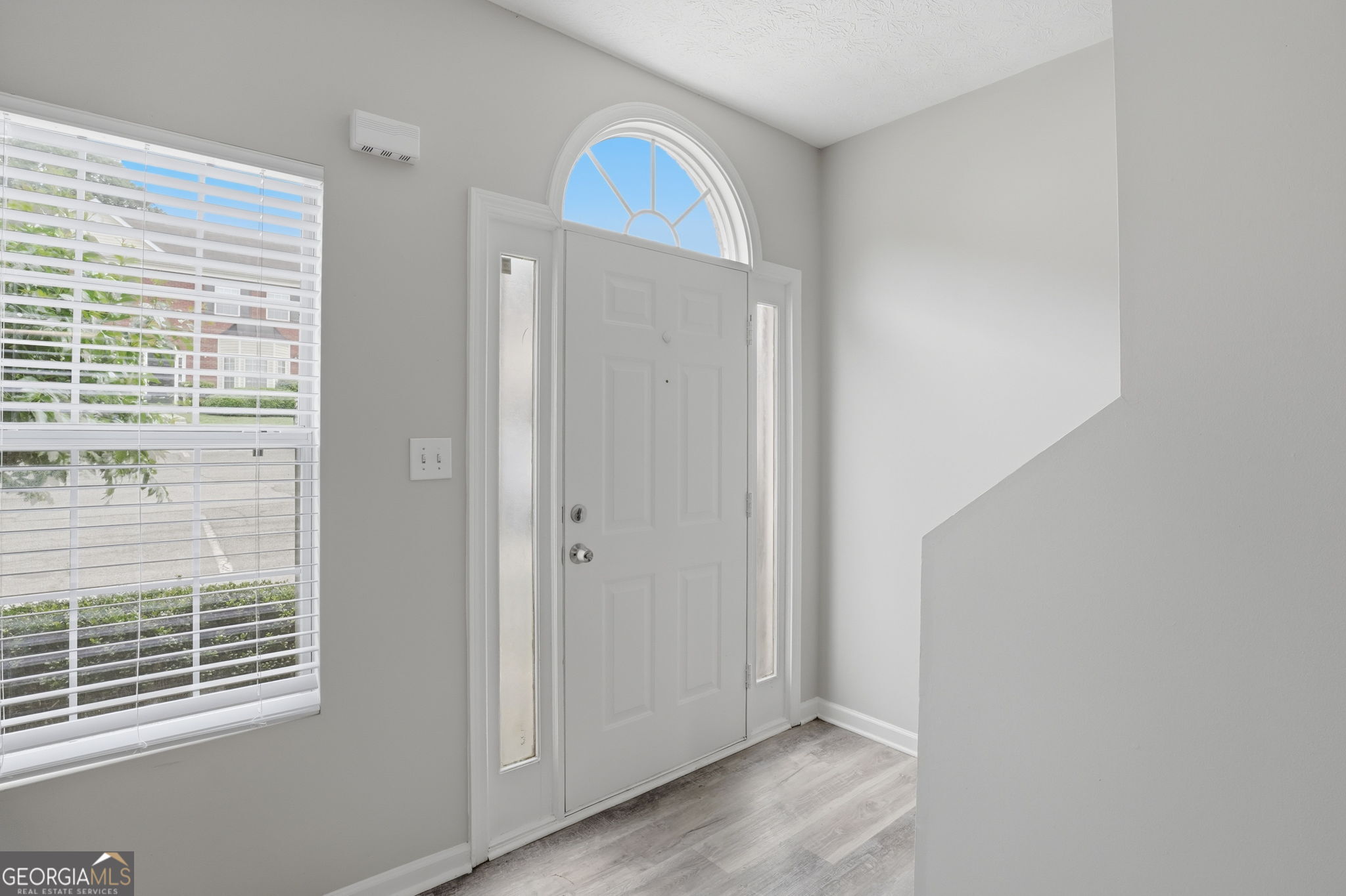 4210 Oakwood Road Oakwood GA 30566