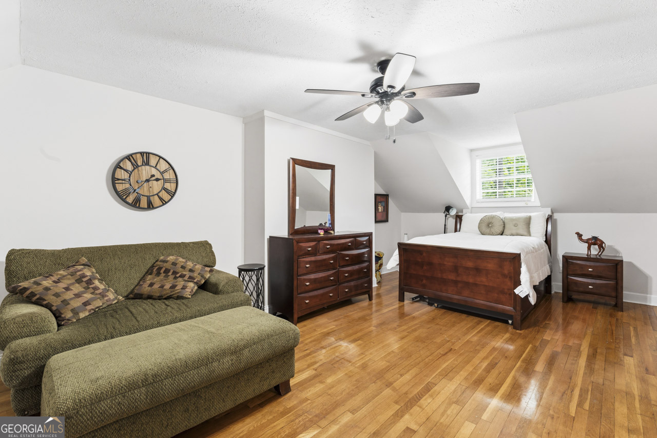 3499 Prince George Street East Point GA 30344