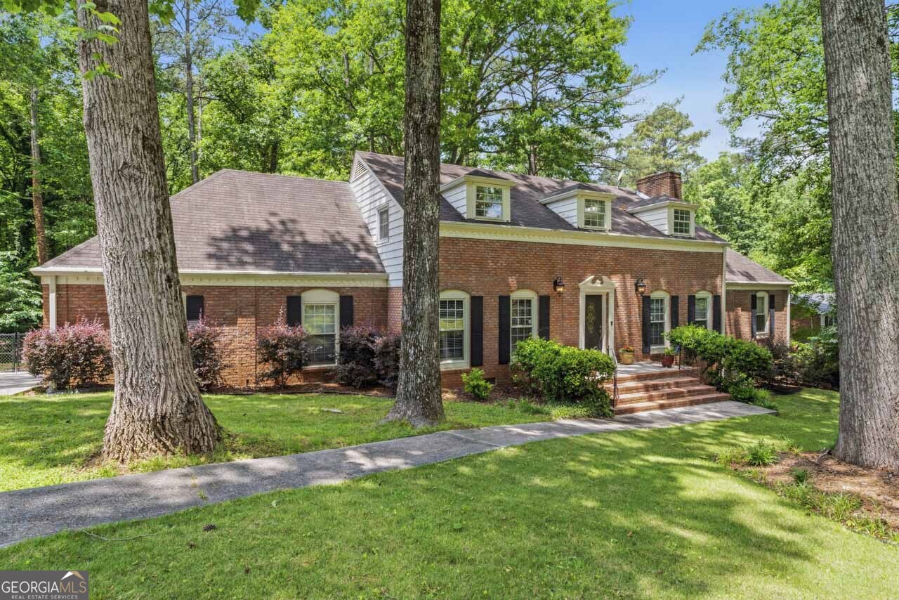 3499 Prince George Street East Point GA 30344