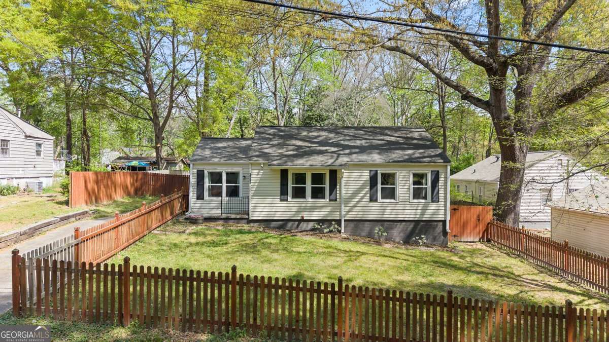 2085 Harold Avenue SE Smyrna GA 30080