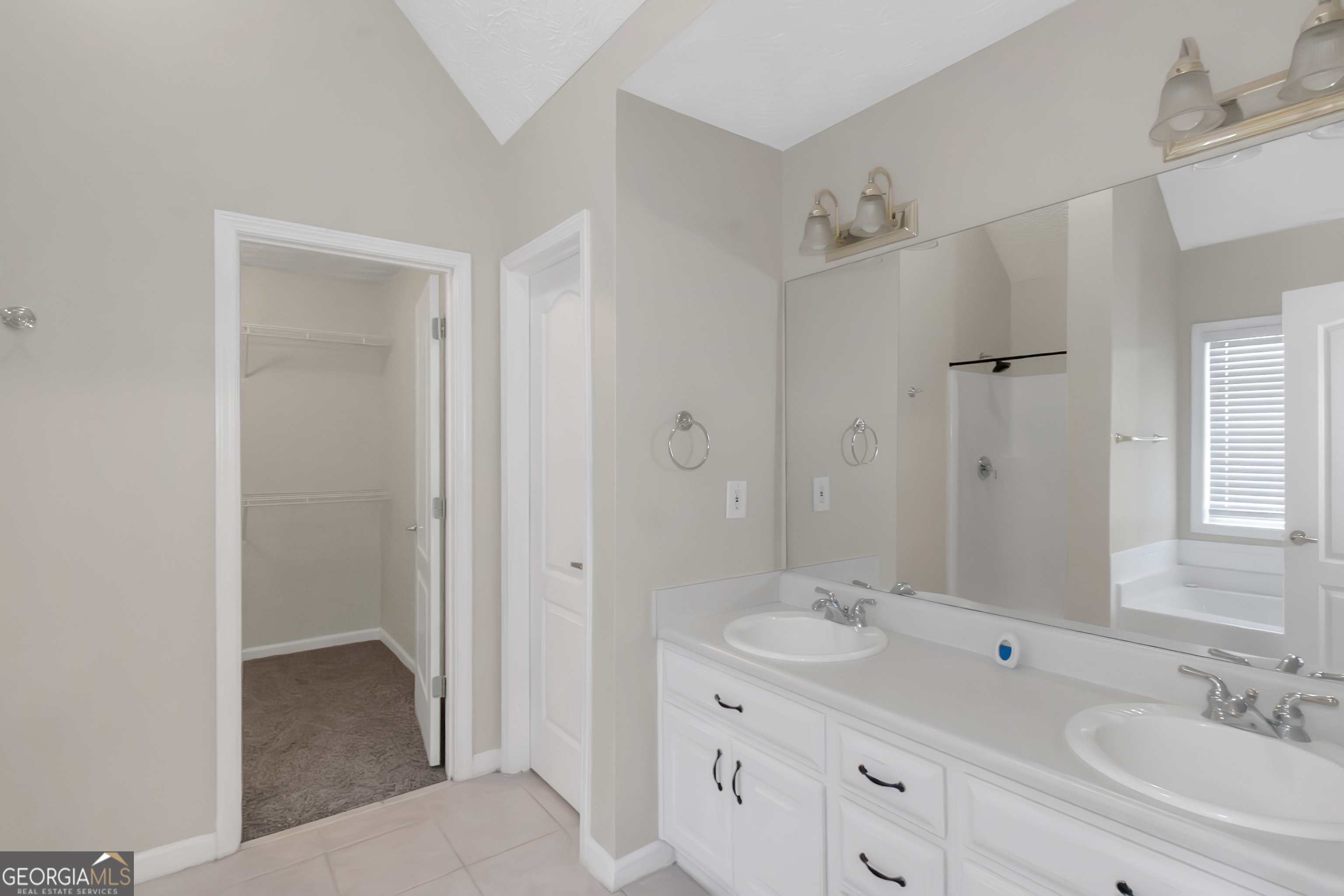 112 Wyckliffe Drive Locust Grove GA 30248
