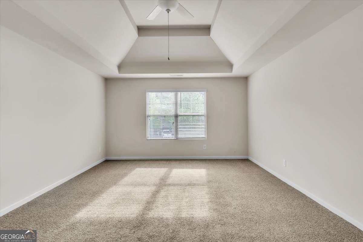 5615 Wisbech Way Atlanta GA 30349