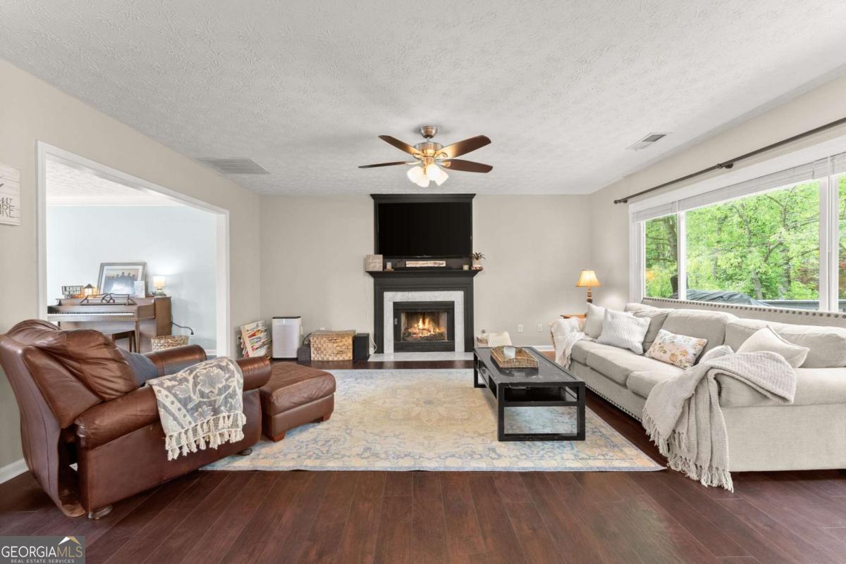1165 Evergreen Oak Way Dacula GA 30019