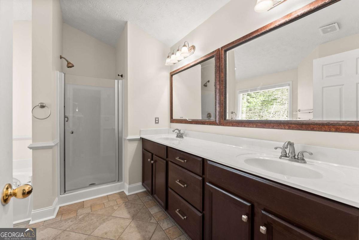 1165 Evergreen Oak Way Dacula GA 30019