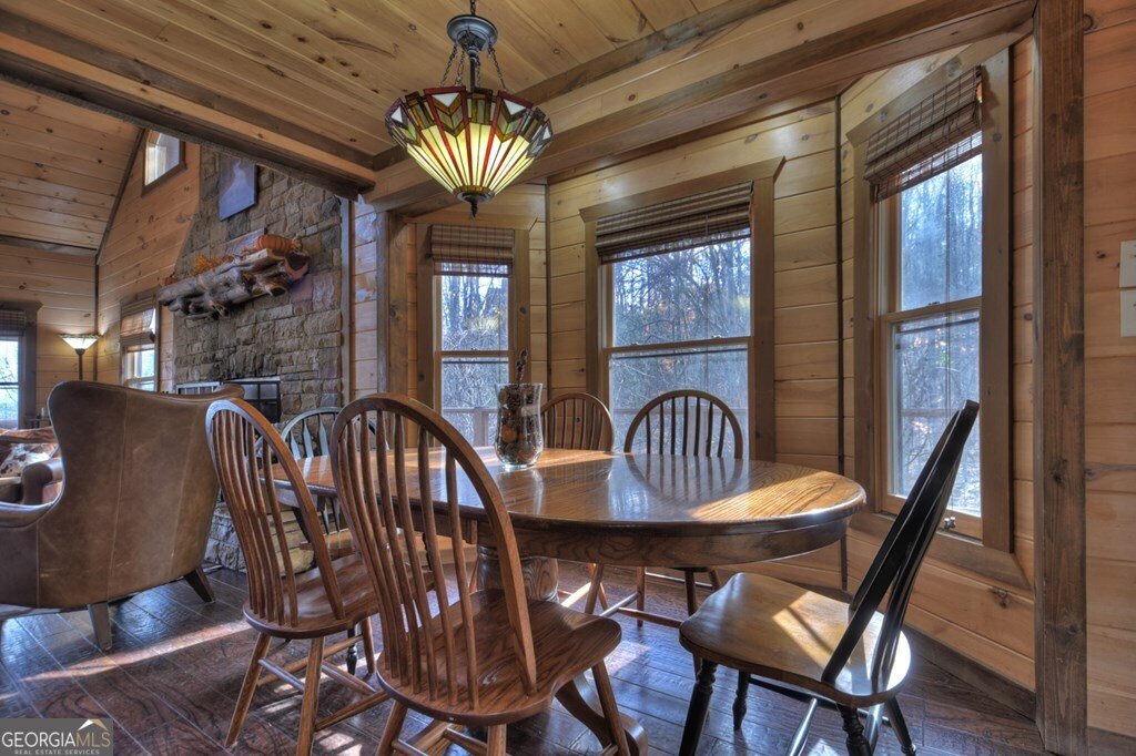 840 Deer Crest Road Blue Ridge GA 30513