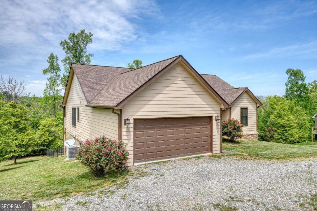 366 Upper Fox Trail Blairsville GA 30512