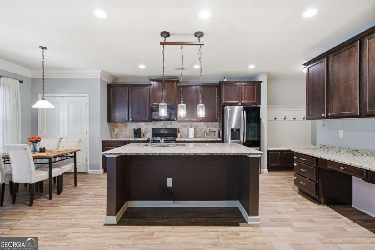 180 Saddle Horse Lane Hiram GA 30141