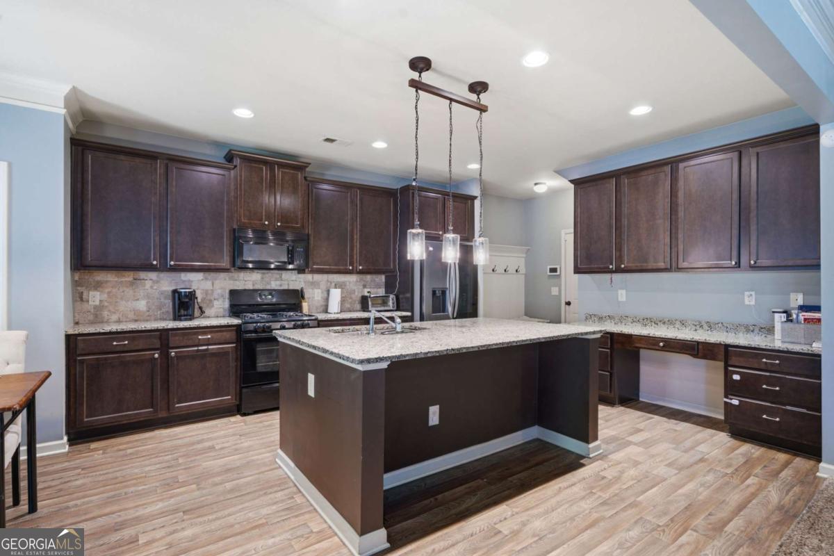 180 Saddle Horse Lane Hiram GA 30141