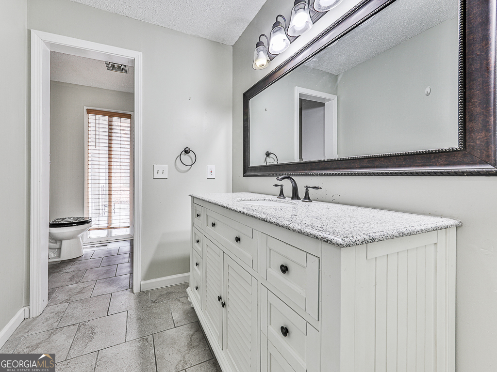 617 Crippled Oak Trail Jasper GA 30143
