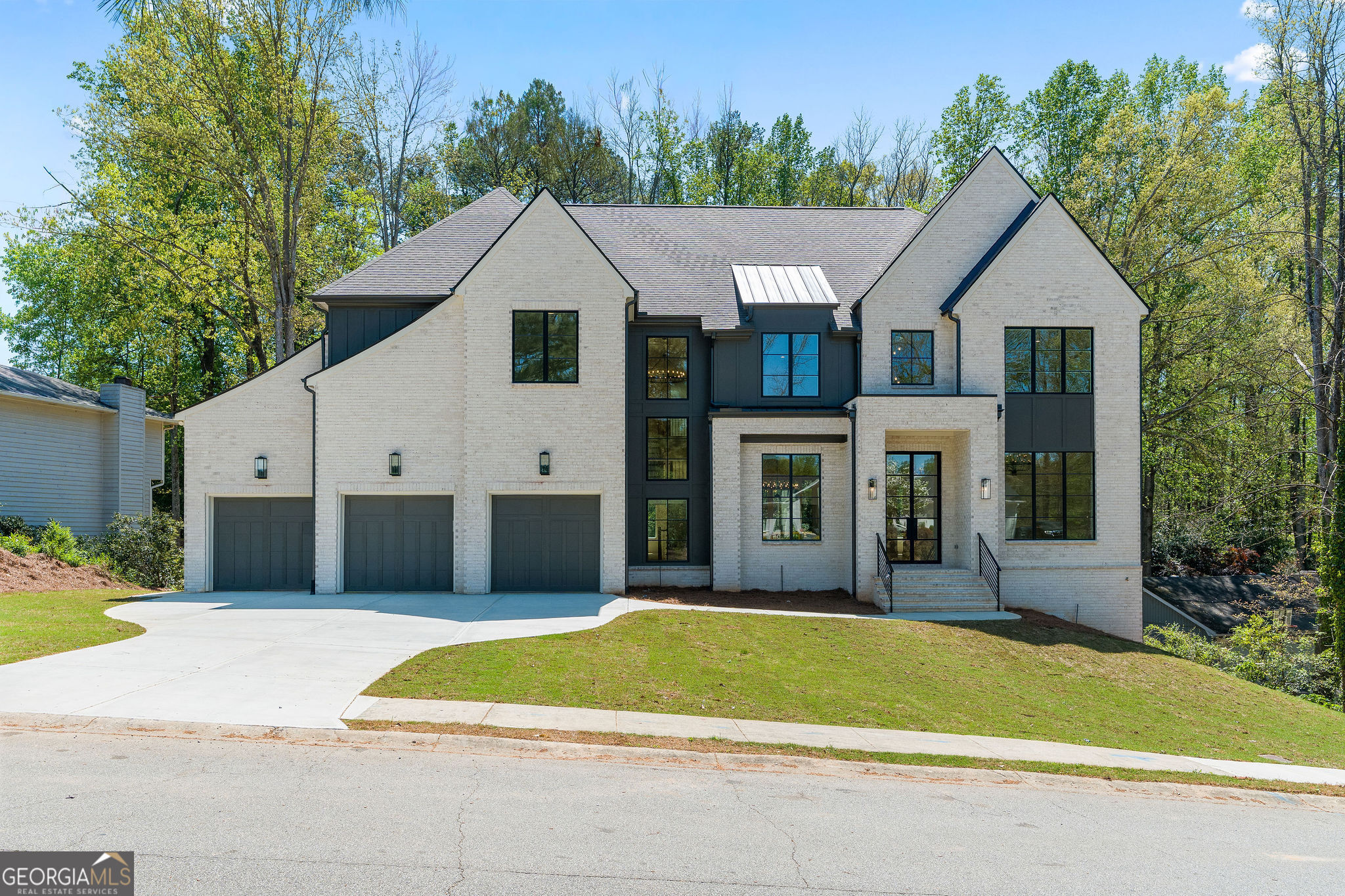 816 Hillwood Drive Marietta GA 30068