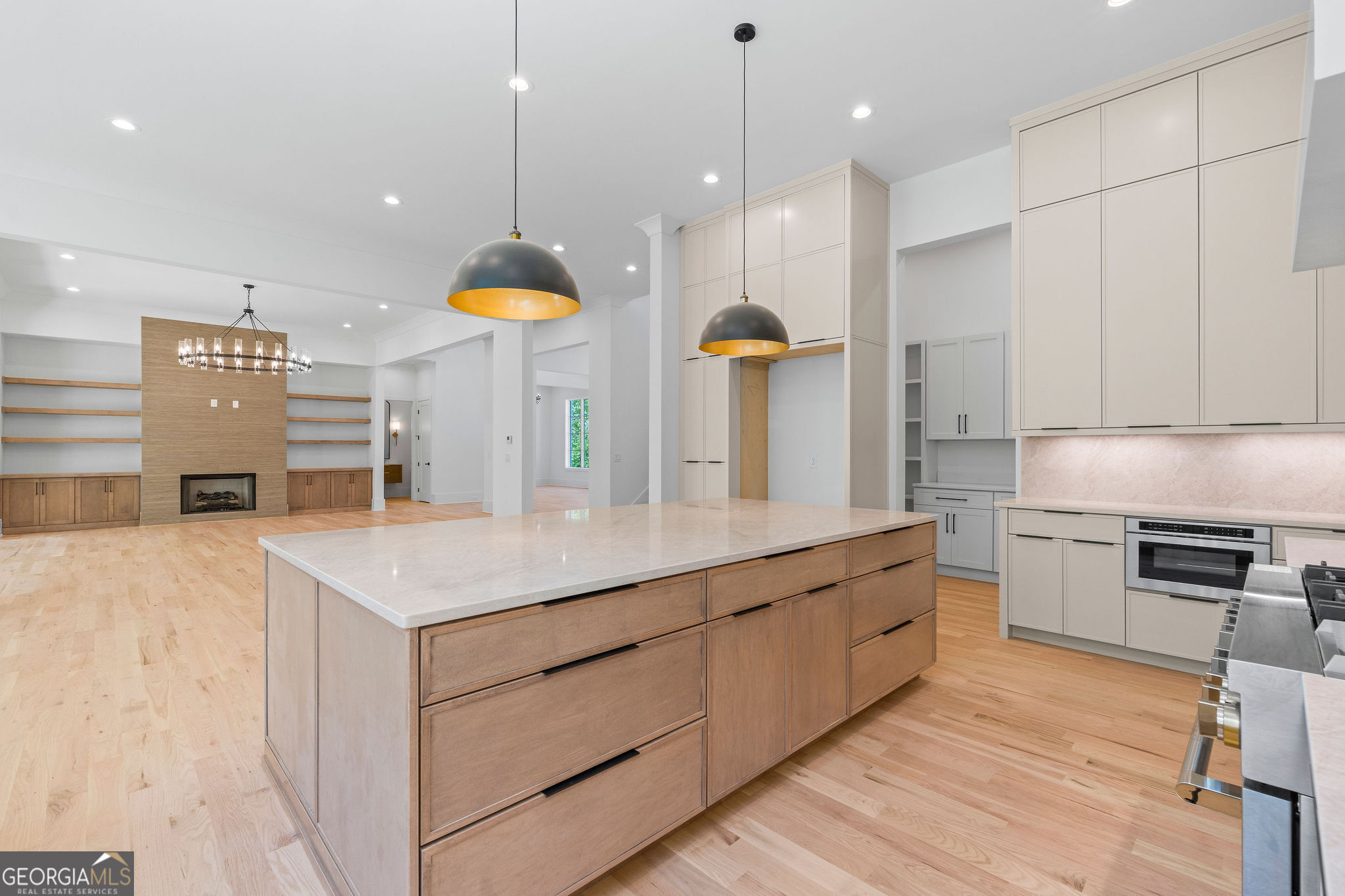 816 Hillwood Drive Marietta GA 30068